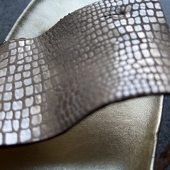 Donald Pliner Women's Platform Slide Sandals size 8.5 - Picture 4 of 8